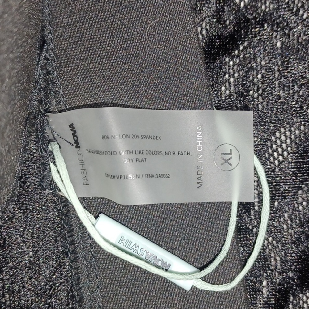 Fashion Nova leopard mesh cover-up pants - Picture 8 of 8